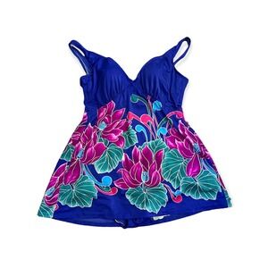 Vintage union made ILGWU skirted swimsuit one piece Some-Body by Mainstream